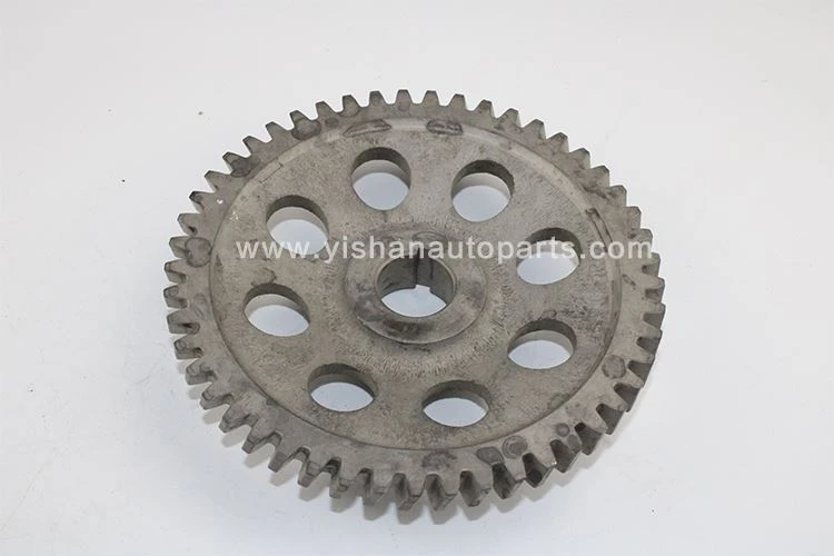 2 ISUZU FVR 4HK1 Air Compressor Gear